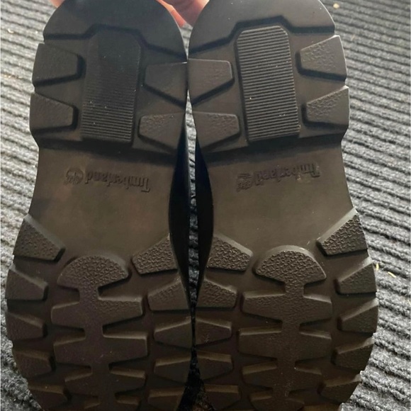 Timberland Waterproof Boot - Black, Size 6 Unisex, EUC (only worn a few times) - Picture 2 of 9